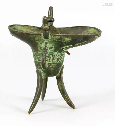 Jue type ritual wine vessel, China,