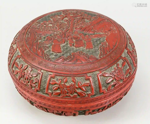 Carved lacquer lidded box, China, l