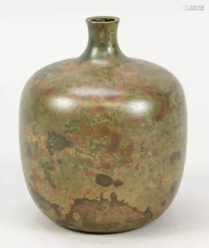 Bronze vase, probably Japan, 20th c