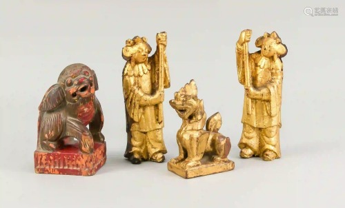 Convolute of 4 wooden figures, Chin