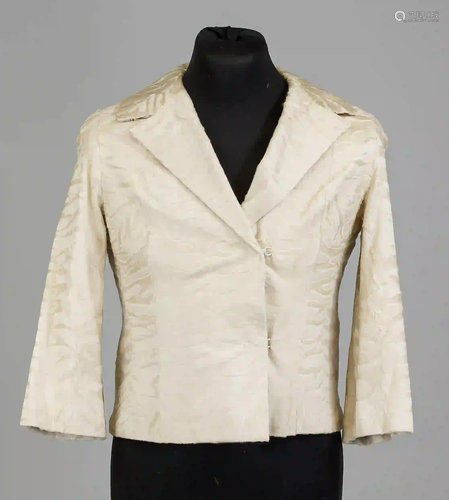 Ladies lamb jacket, white. On a lab