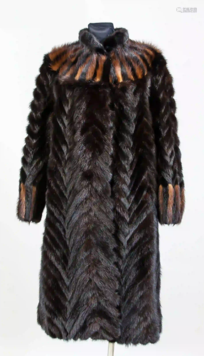 Ladies mink coat, black-brown with