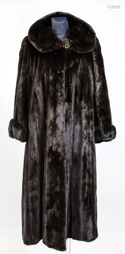 Ladies mink coat, black-brown. On a