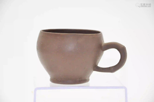 18th-19th century purple clay cup