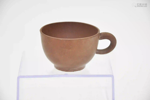 18th-19th century purple clay cup