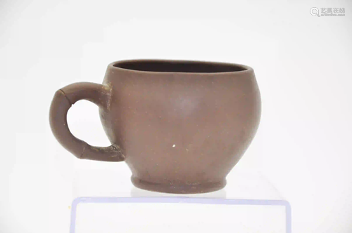 18th-19th century purple clay cup