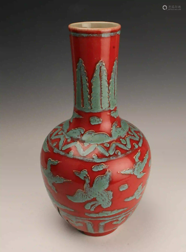 CHINESE PORCELAIN TURQUOISE & RED VASE