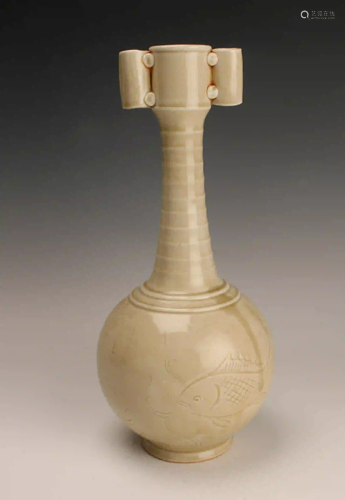 TALL CELADON FISH PATTERNED VASE