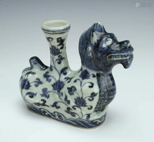 BLUE & WHITE DRAGON DECORATIVE VESSEL