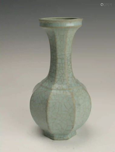 MATTE AQUA CRAQUELURE VASE