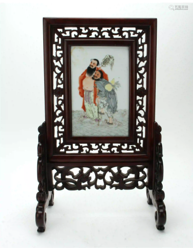 CHINESE PORCELAIN WOODEN CARVED TABLE SCREEN