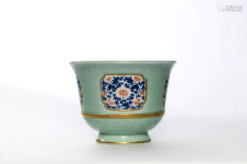 A Pea Green Blue and White Floral Porcelain Open Mouth
