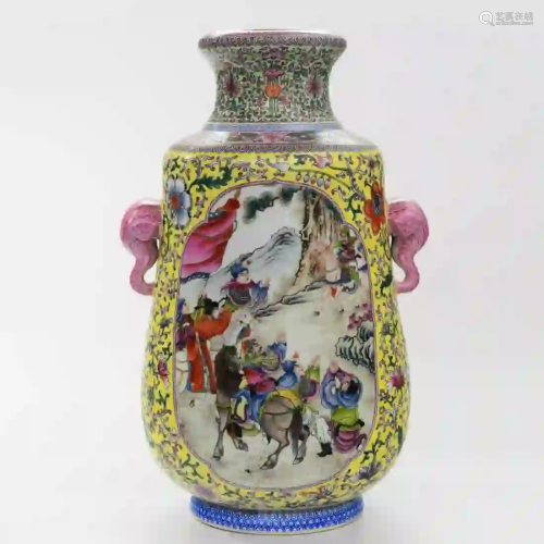 A Yellow Ground Famille Rose Figures Porcelain Trunk