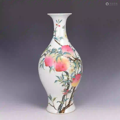 A Famille Rose Peach Porcelain Vase