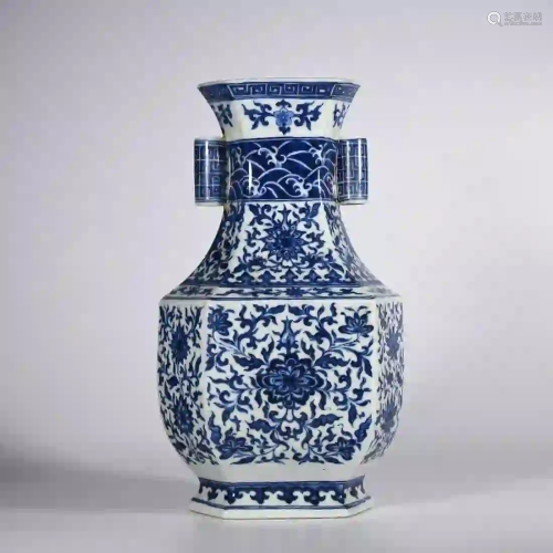 A Hexagonal Blue and White Flower Porcelain