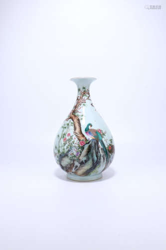 chinese famille rose porcelain pear shaped vase