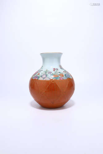 chinese famille rose porcelain vase