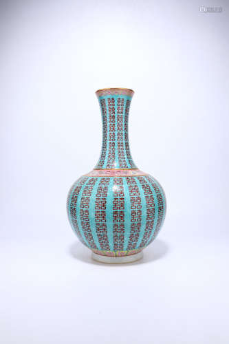 chinese famille rose porcelain vase