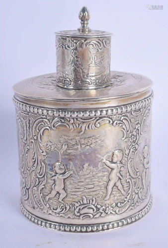 A VICTORIAN DUTCH IMPORT SILVER TEA CADDY. London 1891.