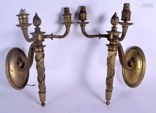 A PAIR OF EARLY 19TH CENTURY FRENCH BRONZE WALL
