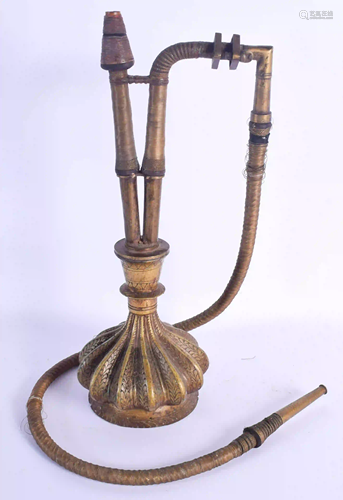 A LARGE 18TH/19TH CENTURY INDIAN BRONZE HOOKAH PIPE