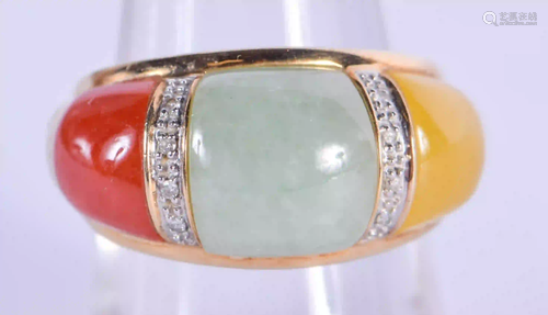 A GOLD TRI COLOUR GOLD RING. N/O. 6 grams.