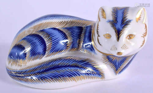 Royal Crown Derby paperweight Blue Fox. 11.5cm wide