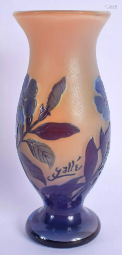 A FRENCH GALLE CAMEO GLASS VASE decorated with flowers.