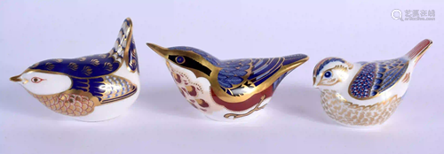 Royal Crown Derby paperweights: Three birds. 6.5cm high