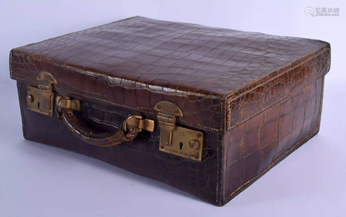 AN ANTIQUE LEATHER CARRYING CASE Cleghorn Edinburgh…