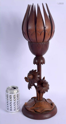 A RARE ART DECO EUROPEAN REVOLVING FLOWER LAMP the stem