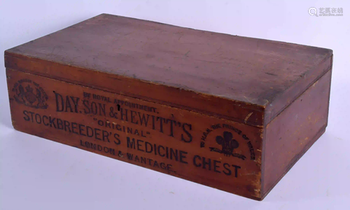 A RARE DAYSON & HEWITTS STOCK BREEDERS MEDICINE CHEST.