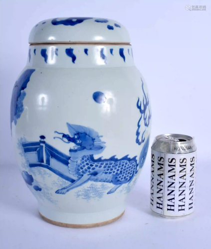 A 19TH CENTURY CHINESE BLUE AND WHITE JAR AND COVER