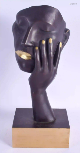 A CONTEMPORARY BRONZE SCULPTURE OF A FEMALE. 40 cm x 15