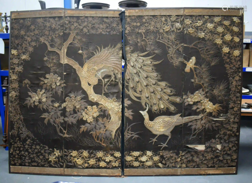 A LARGE 19TH CENTURY JAPANESE MEIJI PERIOD EMBROIDERED