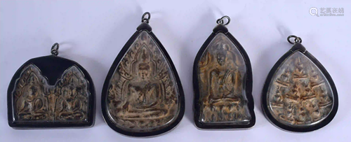 FOUR EARLY 20TH CENTURY CHINESE TIBETAN POTTERY ICONS.