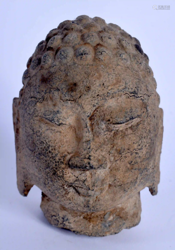 AN EARLY CHINESE CARVED STONE HEAD Ming/Qing. 8 cm x 6