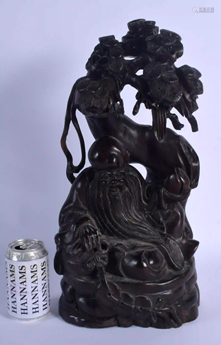 A LARGE EARLY 20TH CENTURY CHINESE CARVED HARDWOOD