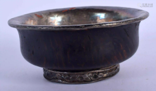 A 19TH CENTURY CHINESE TIBETAN SILVER WOODEN BOWL. 10