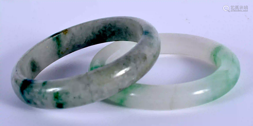 TWO CHINESE JADEITE BANGLES 20th Century. 8.5 cm