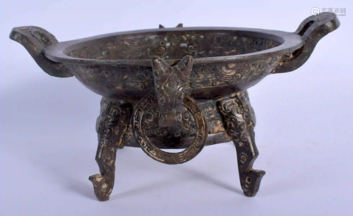 A VERY RARE 17TH/18TH CENTURY CHINESE BRONZE TWIN