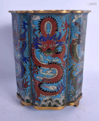 AN EARLY 20TH CENTURY CHINESE CLOISONNE ENAMEL BRUSH