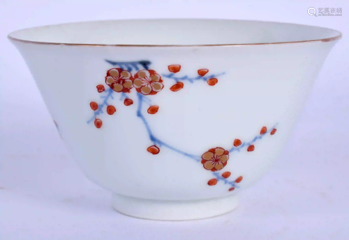 AN EARLY 18TH CENTURY CHINESE BLUE AND WHITE ENAMEL…