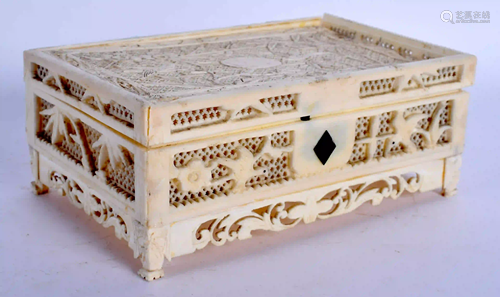 A 19TH CENTURY CHINESE CANTON BONE CASKET Qing. 15 c…