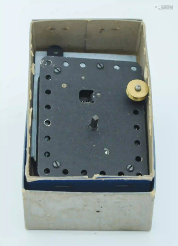 A vintage boxed Meccano No 1 clockwork motor 10 x