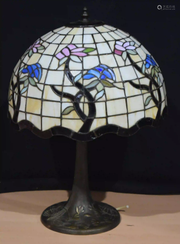 A Tiffany style lamp 59 x 41cm.