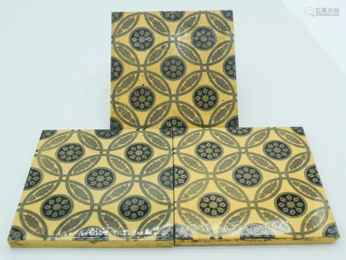 Three Victorian Arts and Crafts tiles 15 x 15 cm (3).