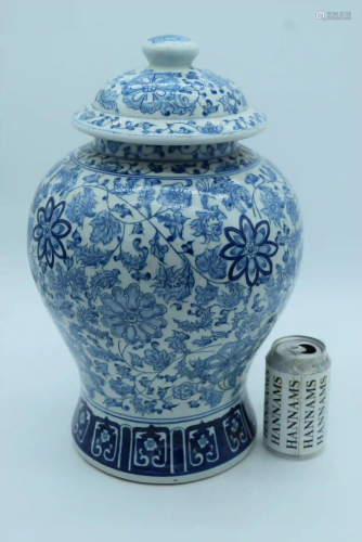 Chinese early 20th Century ginger jar and cover 40 cm