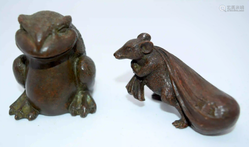 A Japanese small bronze Toad and a mouse 6cm (2).