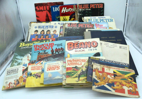 A collection of vintage children's annuals, Brooke Bond